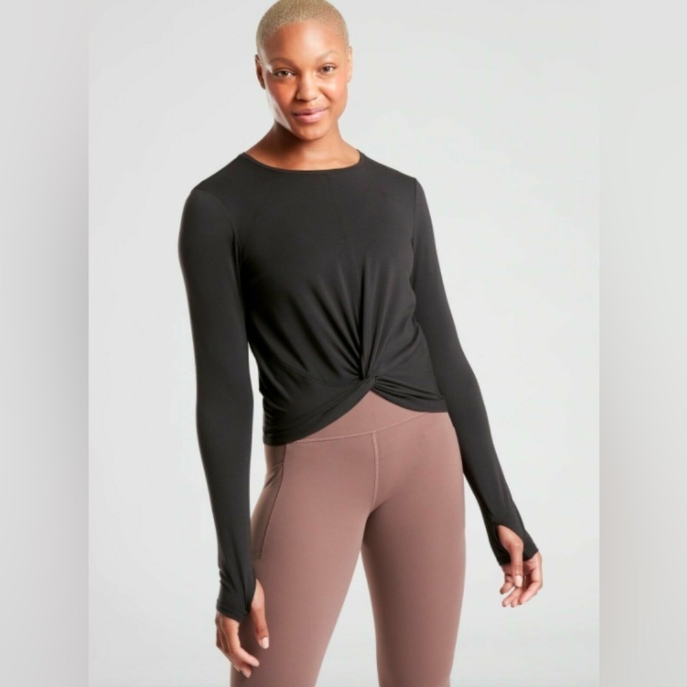 Athleta | Essence Twist Top in Black Size Medium
